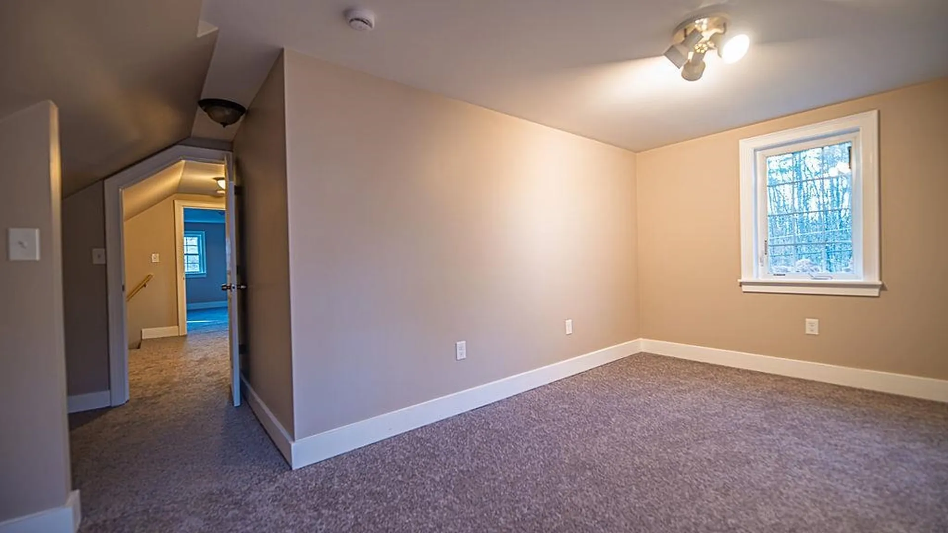 17 Waumbeck Road Wolfeboro NH 03894