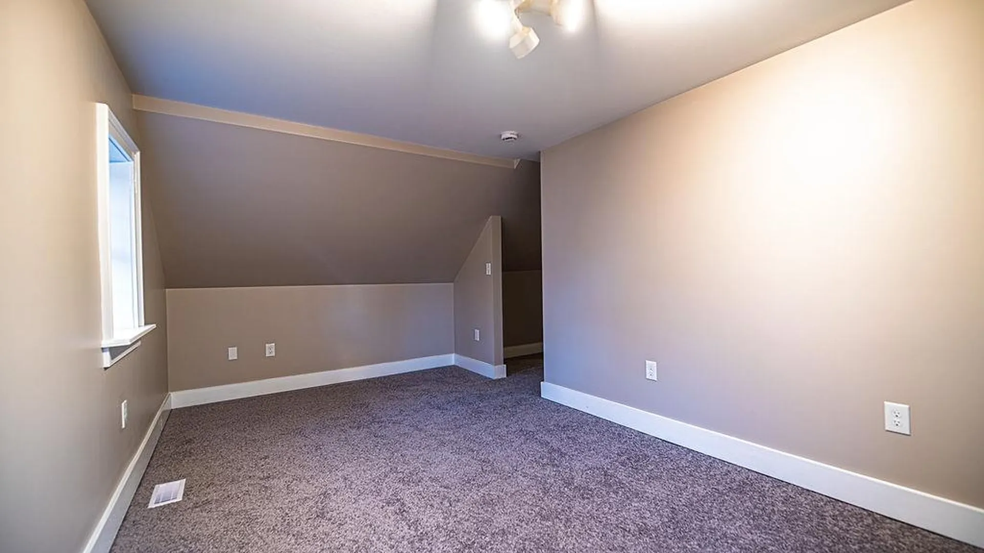 17 Waumbeck Road Wolfeboro NH 03894