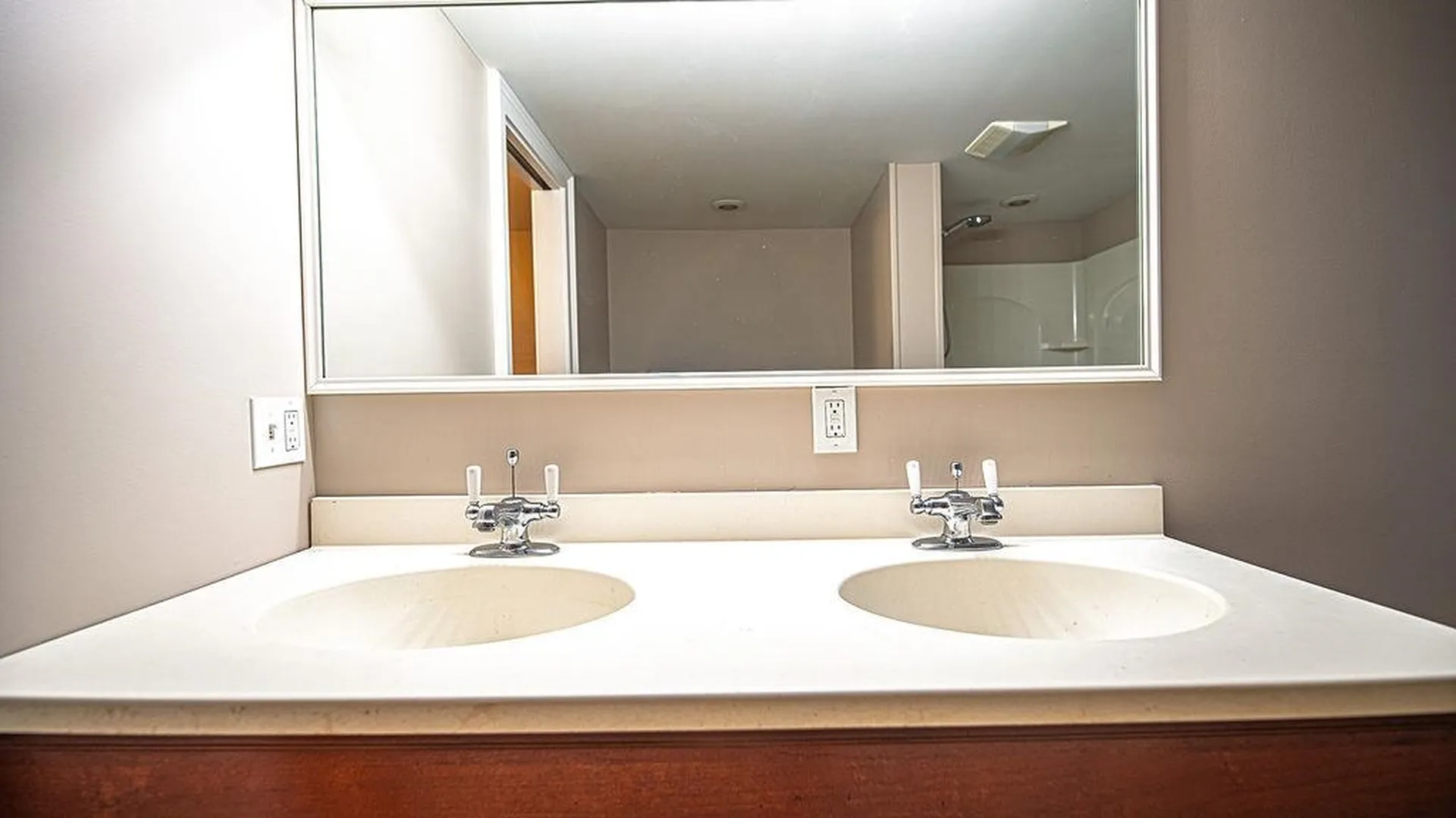 17 Waumbeck Road Wolfeboro NH 03894