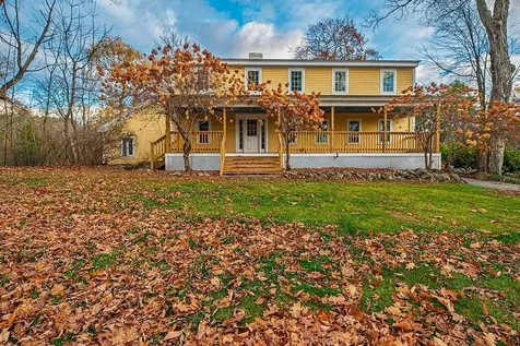 17 Waumbeck Road Wolfeboro NH 03894