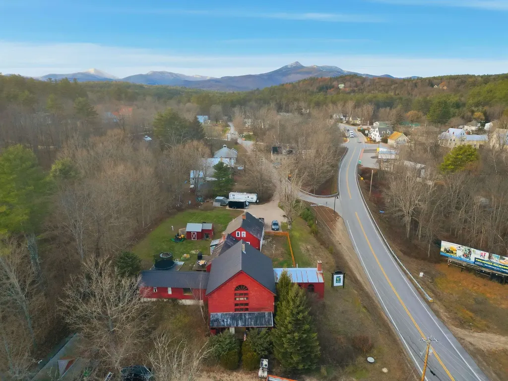 70 White Mountain Highway Tamworth NH 03817-4663