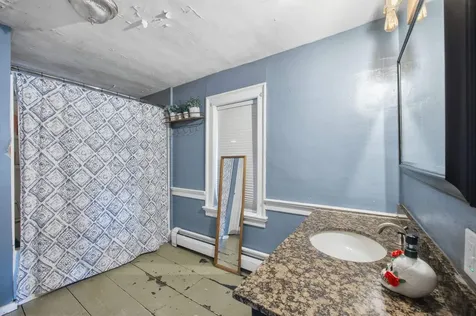 70 White Mountain Highway Tamworth NH 03817-4663