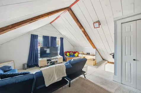 70 White Mountain Highway Tamworth NH 03817-4663