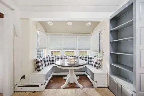 70 White Mountain Highway Tamworth NH 03817-4663