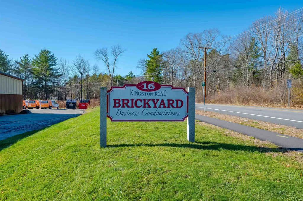 16 Kingston Road Exeter NH 03833