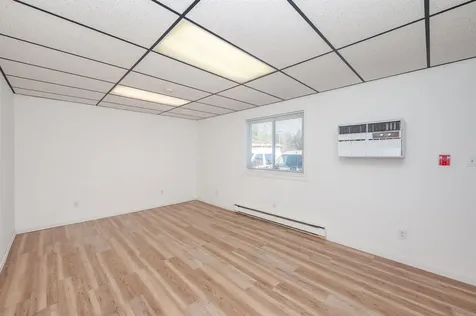 16 Kingston Road Exeter NH 03833