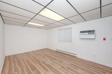 16 Kingston Road Exeter NH 03833