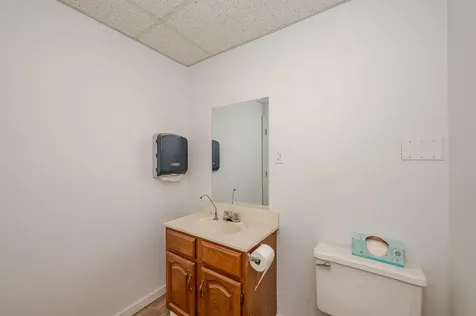 16 Kingston Road Exeter NH 03833