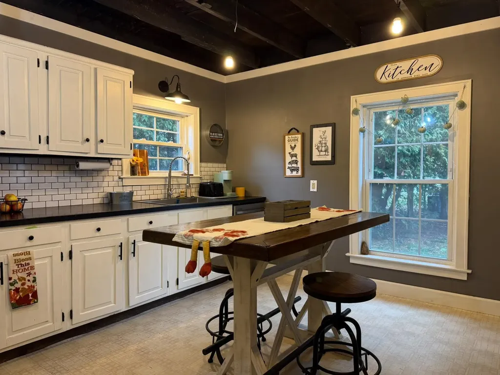 112 Harrison Avenue St. Johnsbury VT 05819