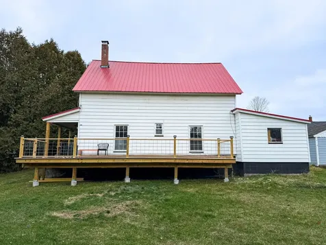 112 Harrison Avenue St. Johnsbury VT 05819