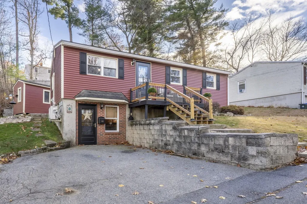 103 Theophile Street Manchester NH 03102