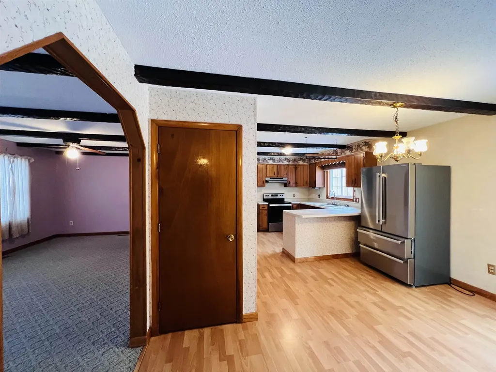 583 Pinehurst Street Lyndon VT 05851