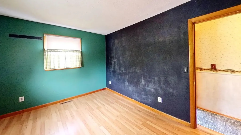 583 Pinehurst Street Lyndon VT 05851