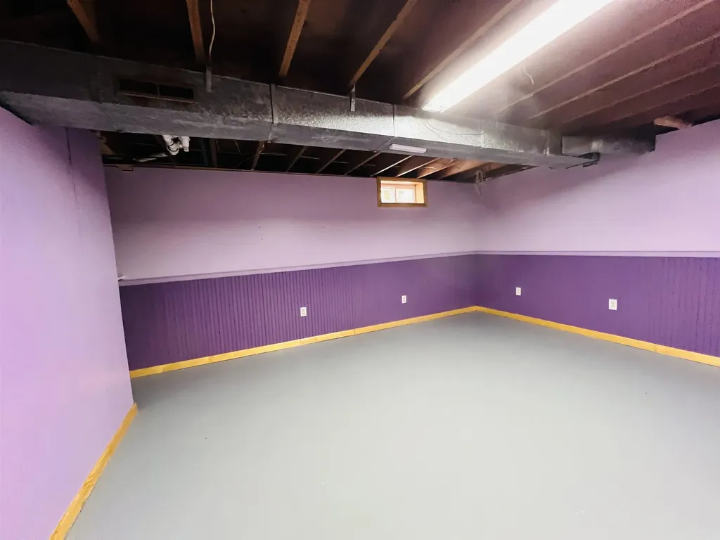 583 Pinehurst Street Lyndon VT 05851