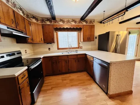 583 Pinehurst Street Lyndon VT 05851