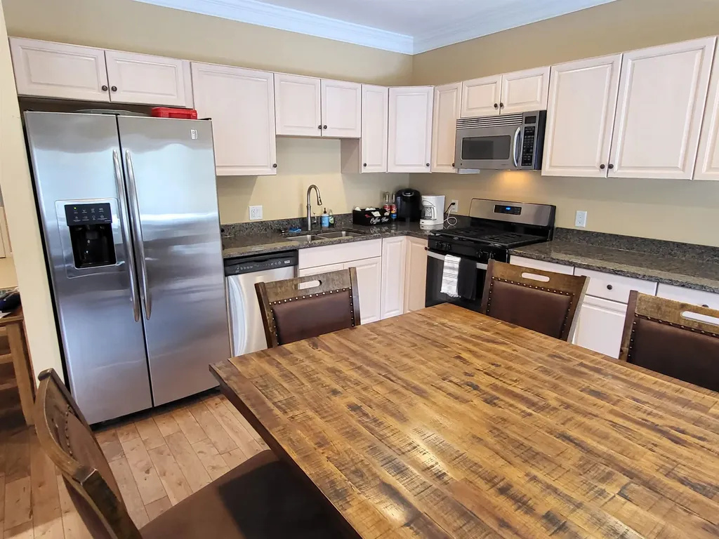 130A Woodland Loop Lincoln NH 03251