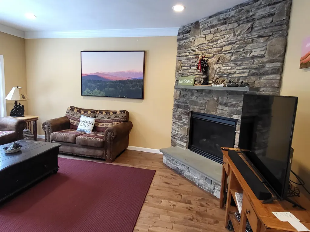 130A Woodland Loop Lincoln NH 03251