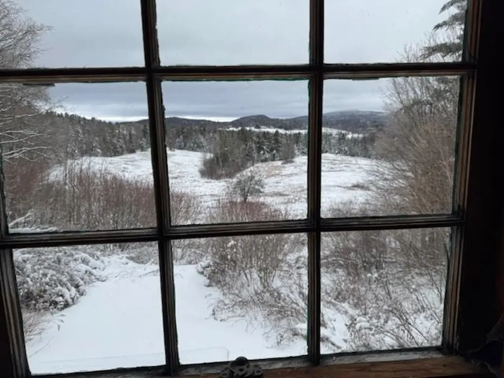 190 Upper Edsall Road Greensboro VT 05841