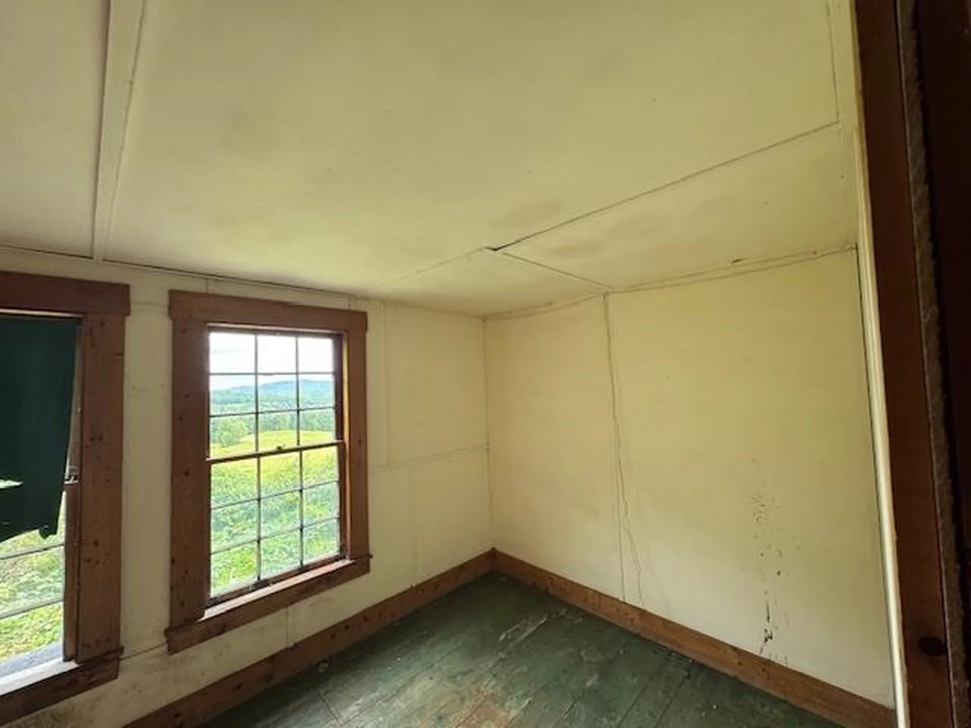 190 Upper Edsall Road Greensboro VT 05841