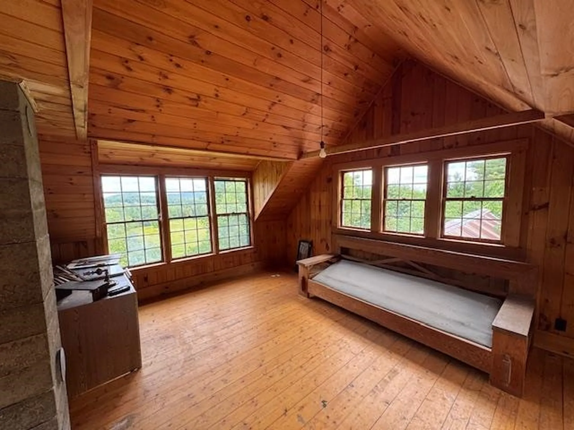 190 Upper Edsall Road Greensboro VT 05841