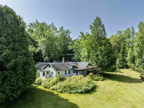 190 Upper Edsall Road Greensboro VT 05841