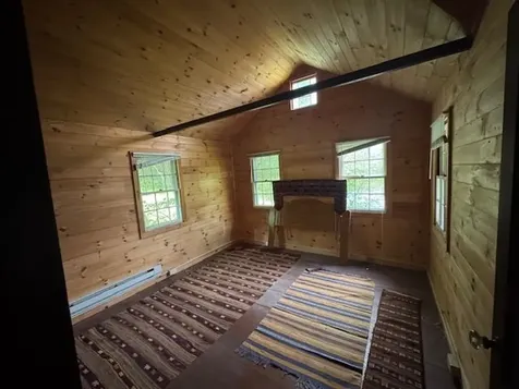 190 Upper Edsall Road Greensboro VT 05841