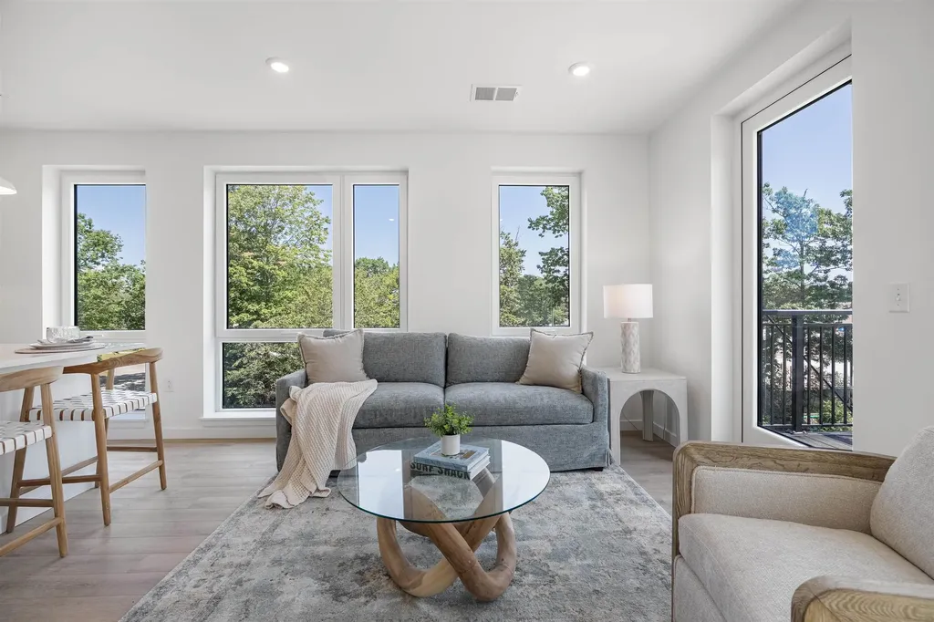 80 Constitution Avenue Portsmouth NH 03801