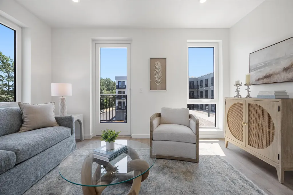 80 Constitution Avenue Portsmouth NH 03801