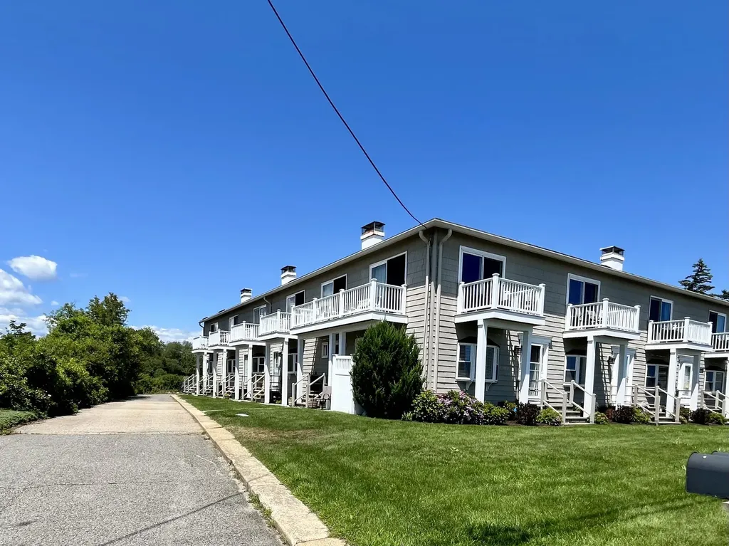1515 Ocean Boulevard Rye NH 03870