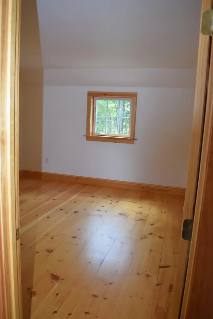 46 Little River Road Kingston NH 03848