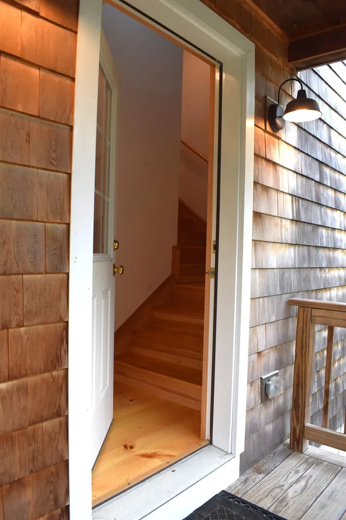 46 Little River Road Kingston NH 03848