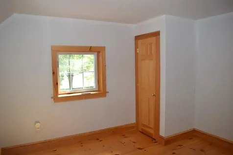 46 Little River Road Kingston NH 03848