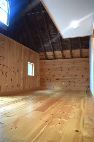 46 Little River Road Kingston NH 03848