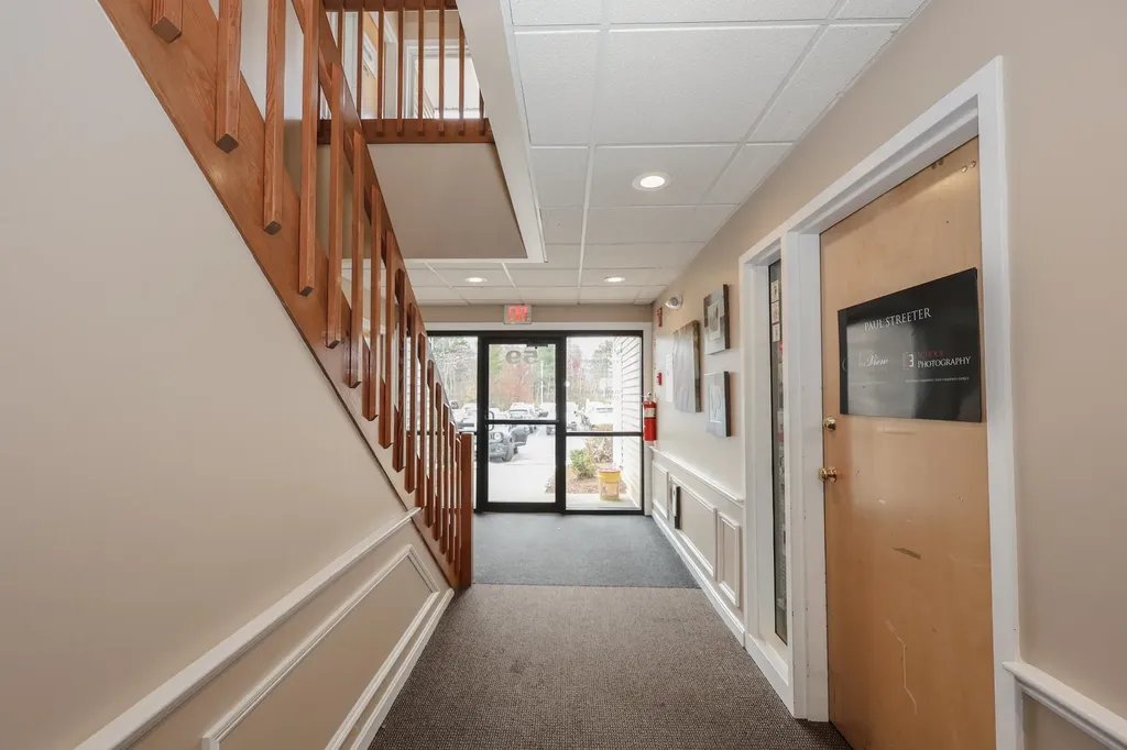 59 Stiles Road Salem NH 03079