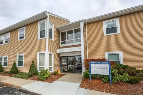 59 Stiles Road Salem NH 03079