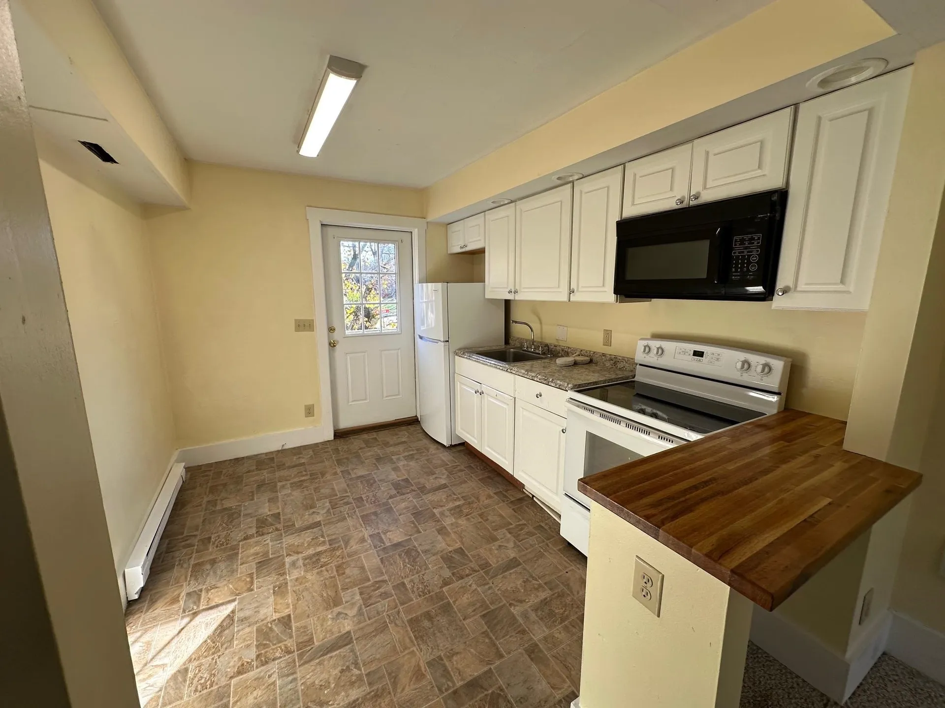 21 Nelson Street Troy NH 03465