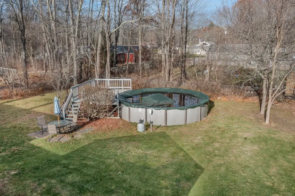 56 Chamberlain Street Rochester NH 03867