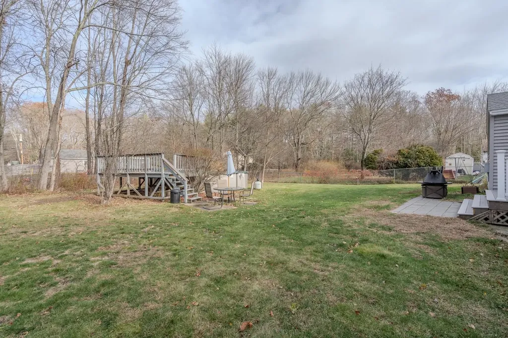 56 Chamberlain Street Rochester NH 03867