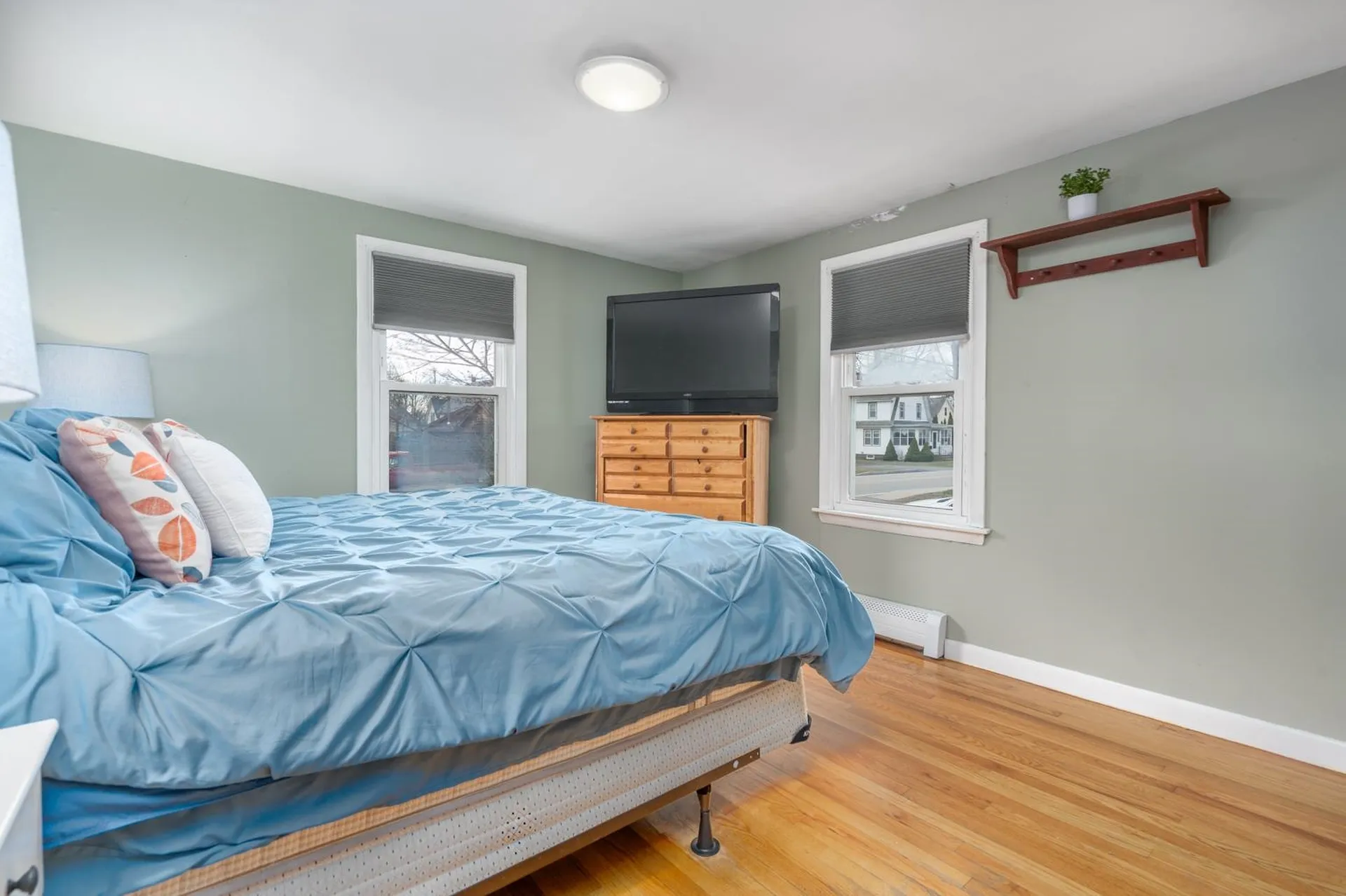 56 Chamberlain Street Rochester NH 03867