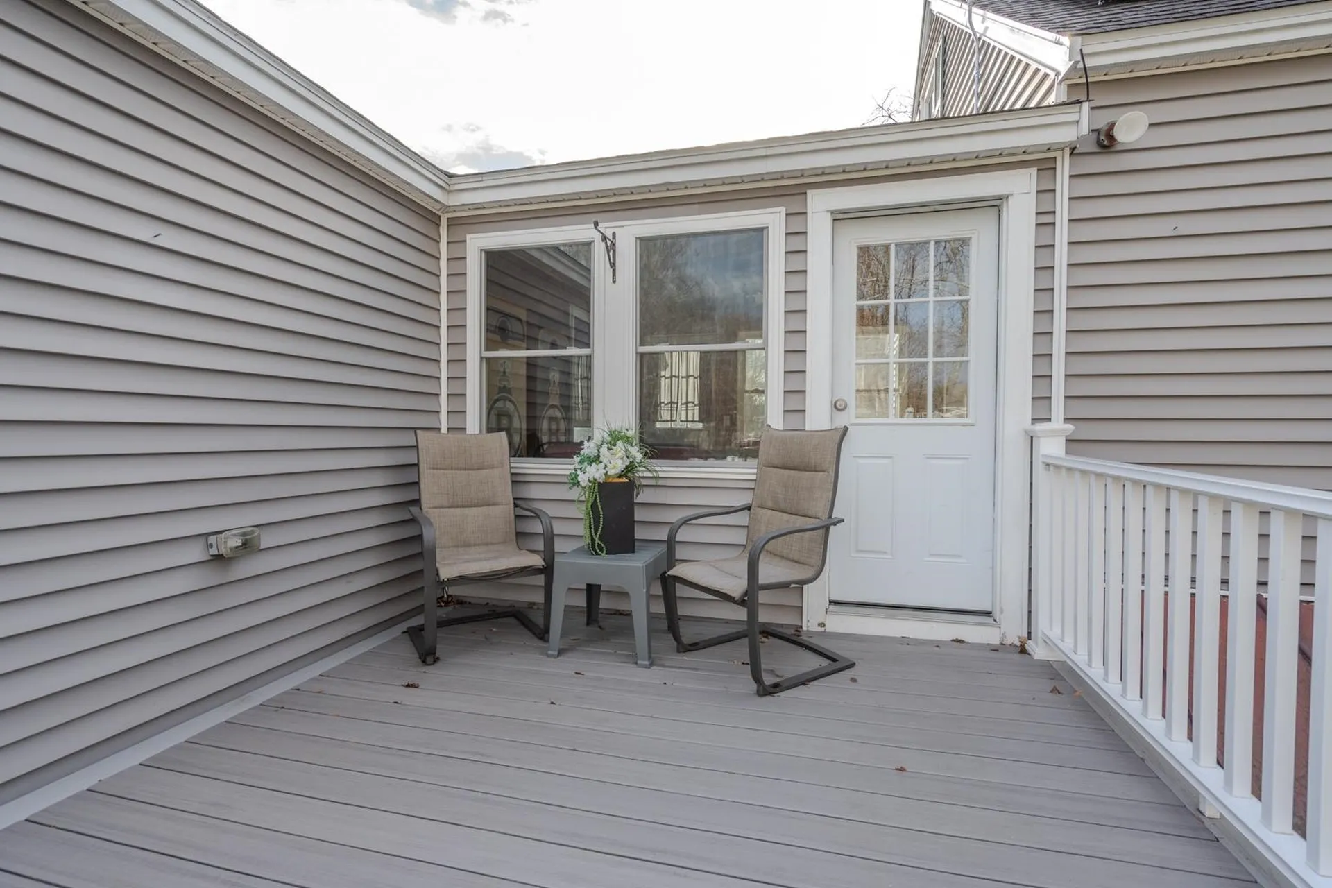 56 Chamberlain Street Rochester NH 03867