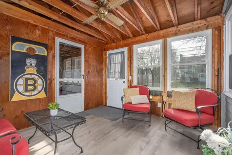 56 Chamberlain Street Rochester NH 03867