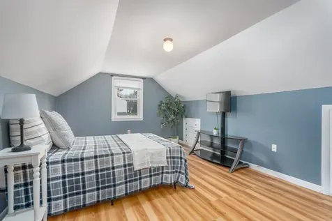 56 Chamberlain Street Rochester NH 03867