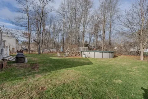 56 Chamberlain Street Rochester NH 03867