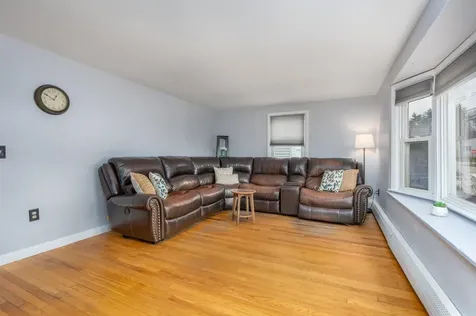 56 Chamberlain Street Rochester NH 03867