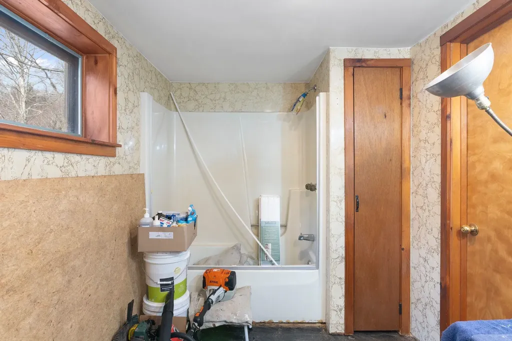 106 Contro Road Chester VT 05143