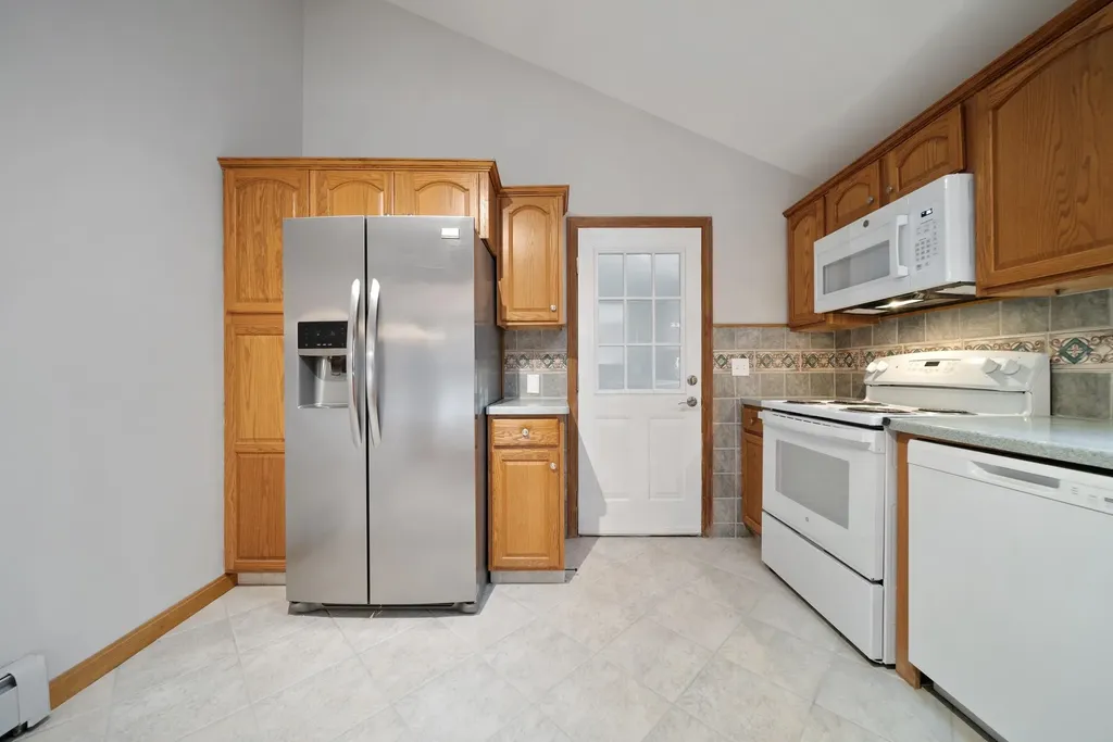 7 Dexter Street Derry NH 03038