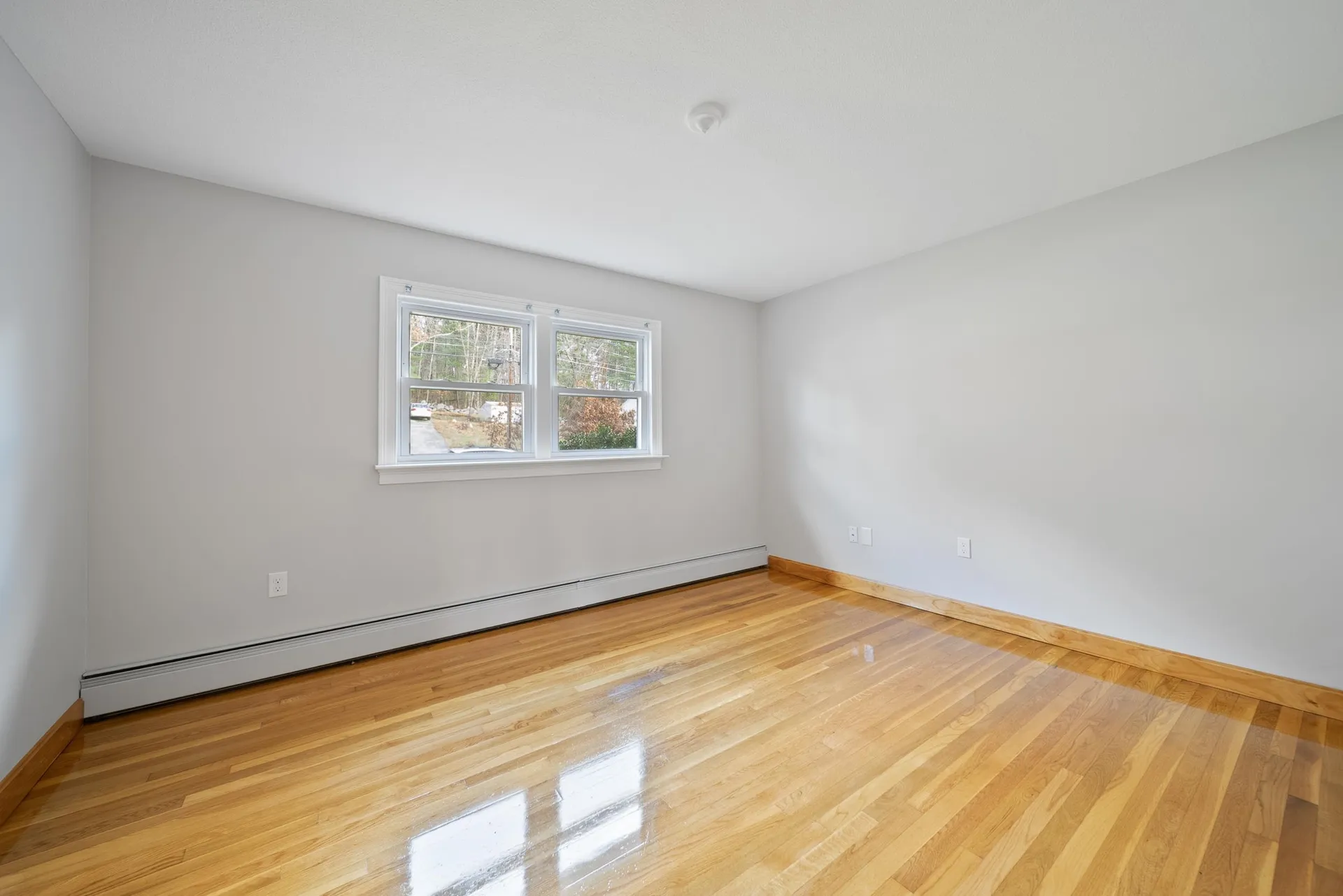 7 Dexter Street Derry NH 03038