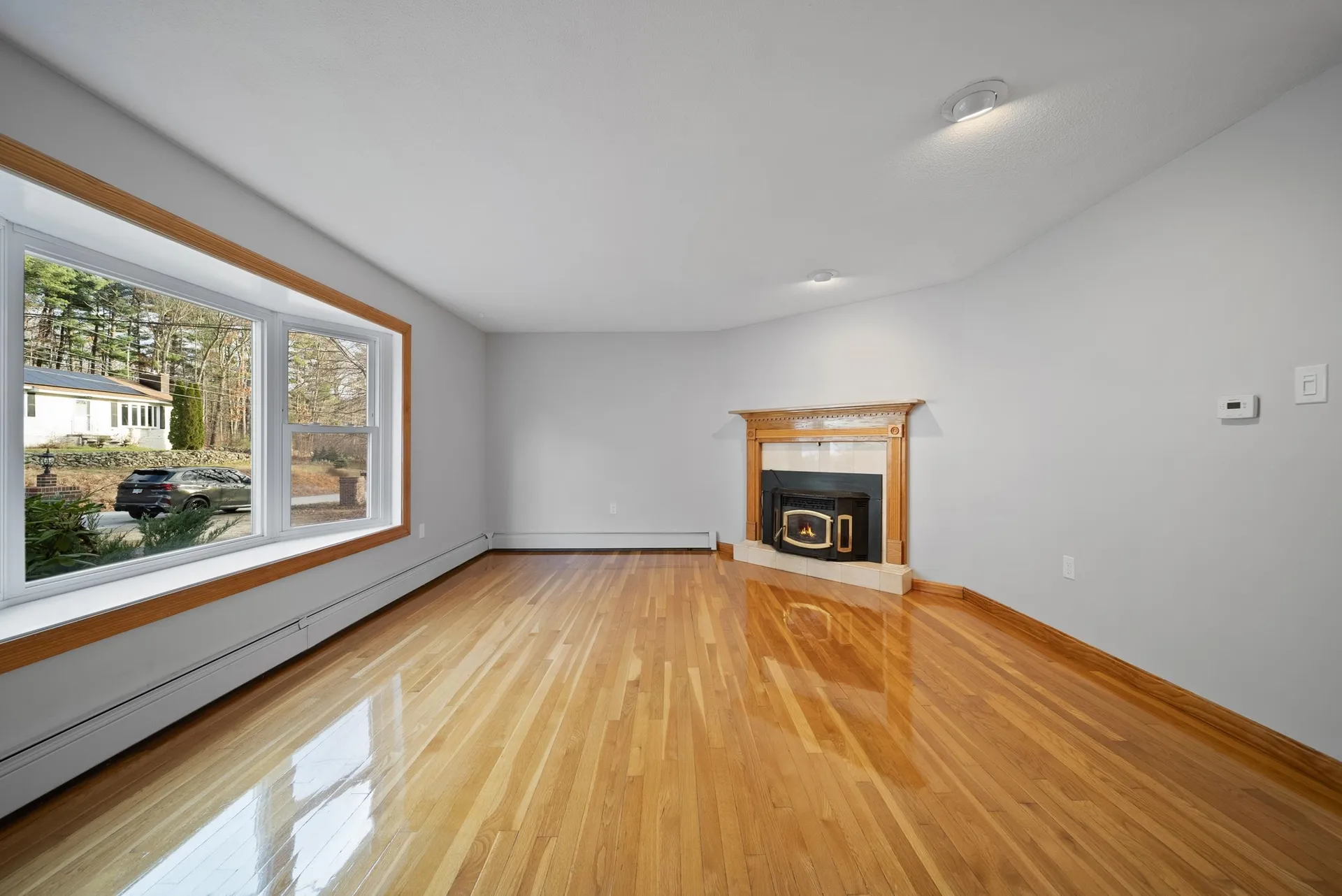 7 Dexter Street Derry NH 03038