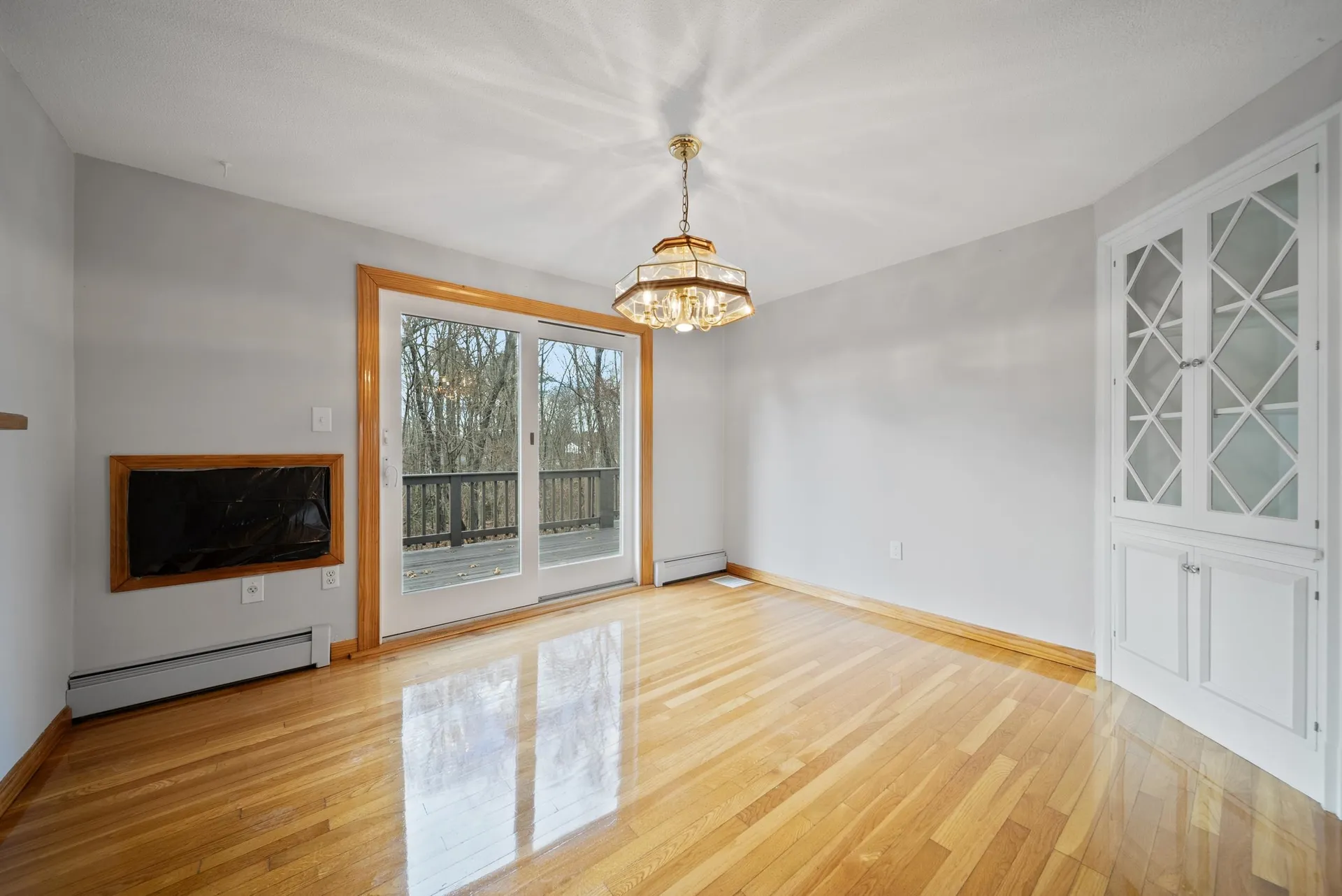 7 Dexter Street Derry NH 03038