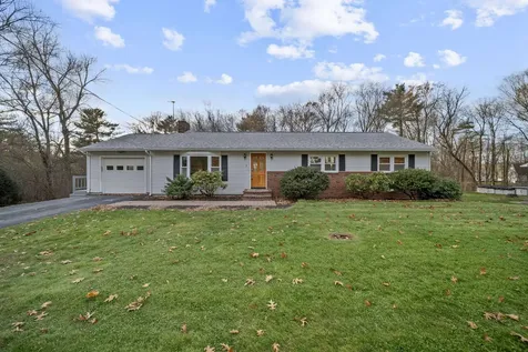 7 Dexter Street Derry NH 03038